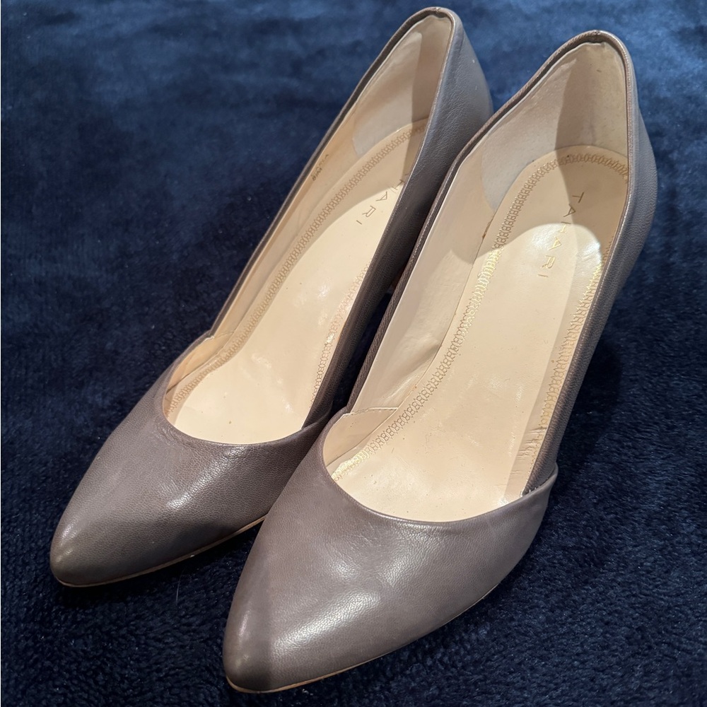 5 for $25 | Lightly Worn Tahiti Heels - Great for Work - Picture 2 of 6